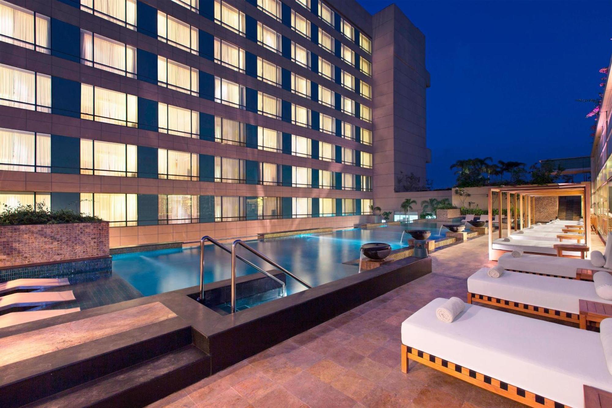The Westin Chennai Velachery Exterior foto